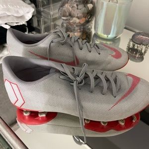 Nike Mercurial Vapor 12 Club Gray/Red Soccer Cleats